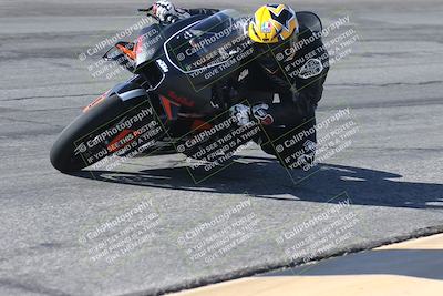 media/Oct-13-2025-Moto Forza (Mon) [[a66d839500]]/2-A Group/Session 2 (Bowl)/